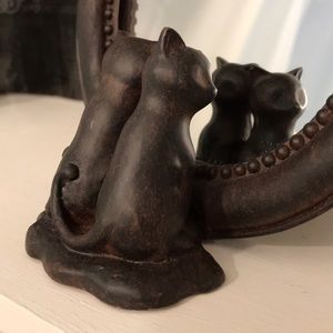 Giftcraft Inc., oval cat mirror